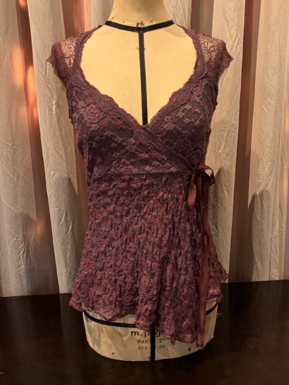 Ann Ferriday Pucker Lace Drape Wrap Top S